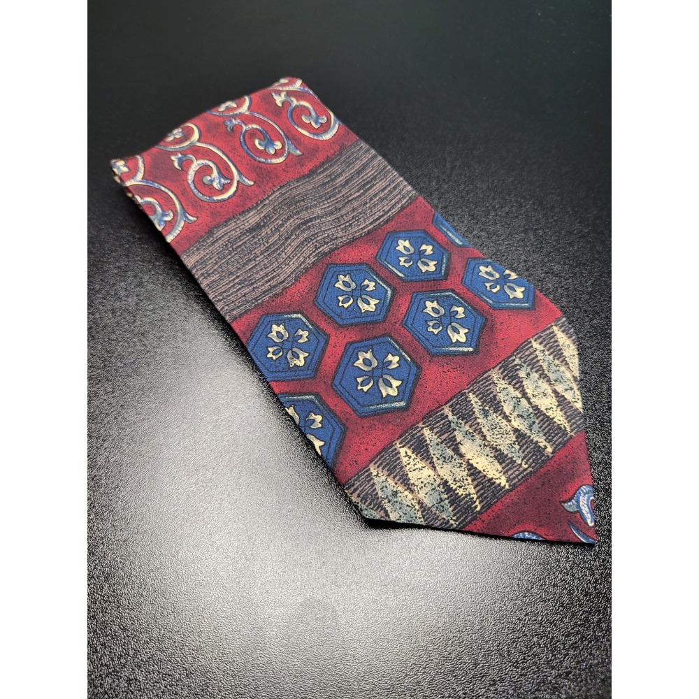 Christian Dior Men's Necktie Burgundy Geometric Silk 3.75 x 57 Excellent